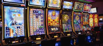 Filipino players enjoying sports betting on yeslaro mobile platform
